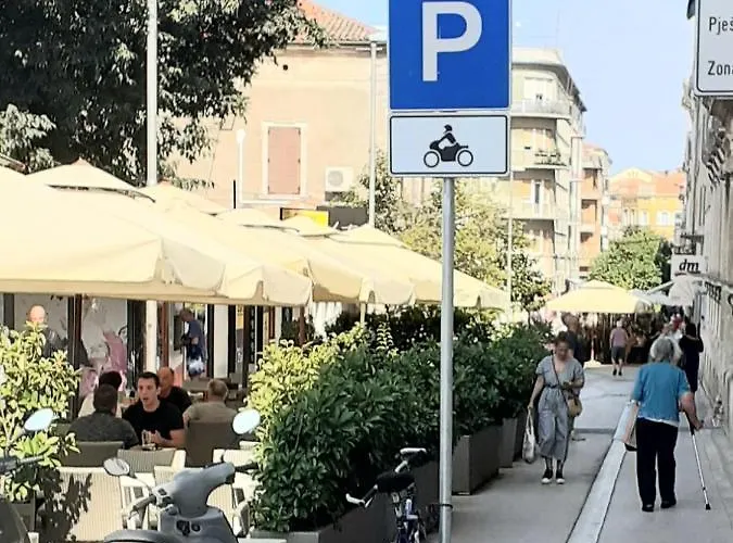 Heart Of With Free Private Parking Lejlighed Pula